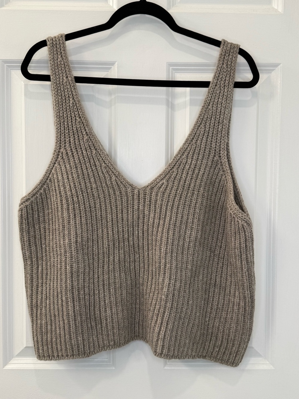 The Drop Sylvie Taupe Knit Cropped V Neck Tank Top Women's Size 3X NWT
